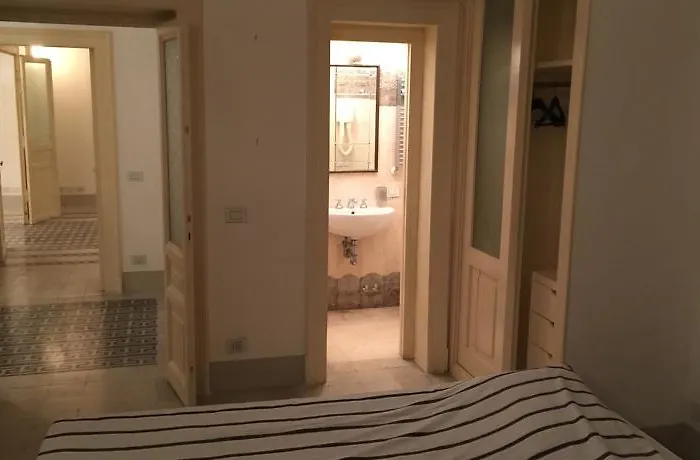 Apartment White Borgo
