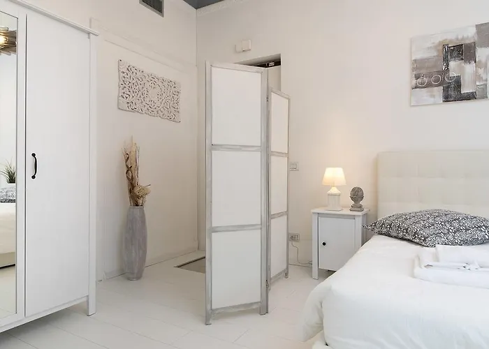 White Borgo * Rom