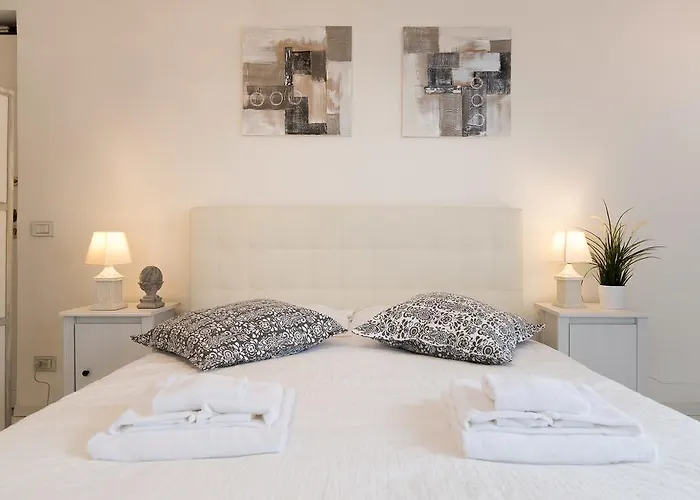 Apartment White Borgo