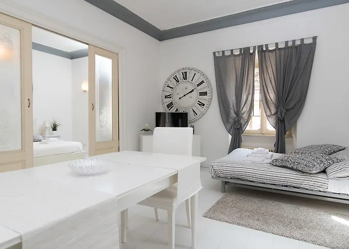 White Borgo *