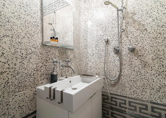 White Borgo Rom