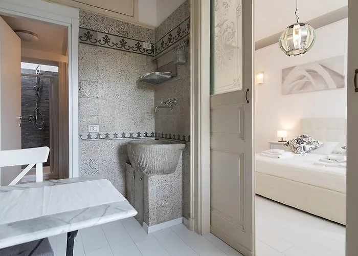Apartment White Borgo Rom
